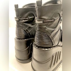 Demonia Stomp13 Shoes sz 7